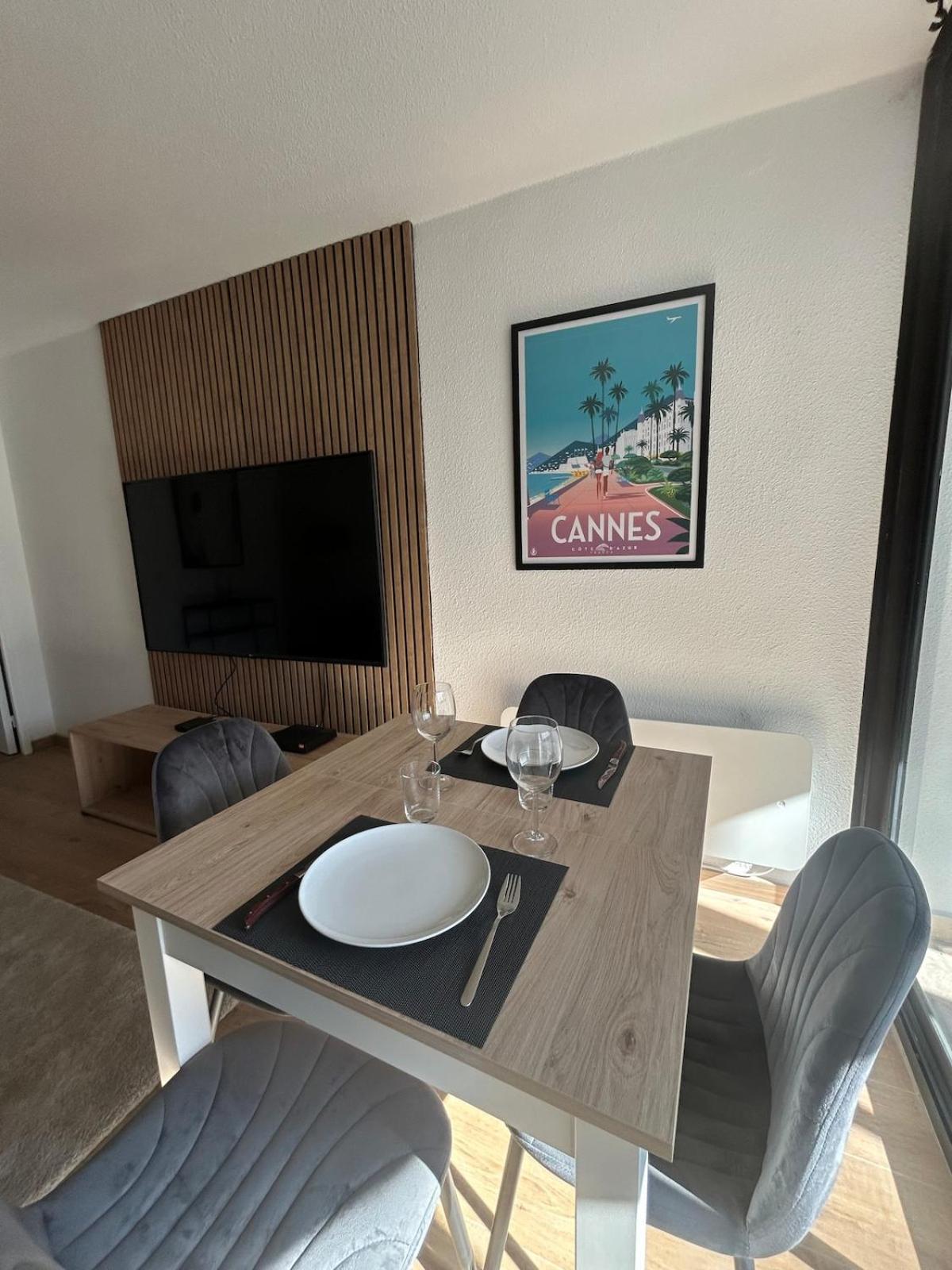 Apartment Cosy A 3 Min De La Avec Parking Prive Cannes